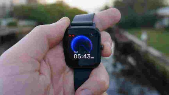 ساعت هوشمند امیزفیت مدل Bip U Pro